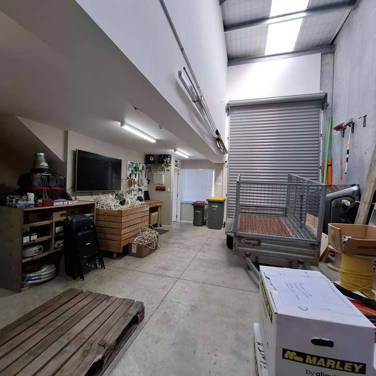 2/6 Loft Plce Kumeu_3