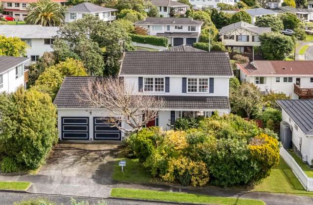 Versatile Living with Space, Style & Income Potential