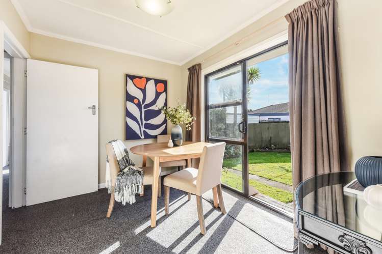 2/50 Parkers Road Tahunanui_8