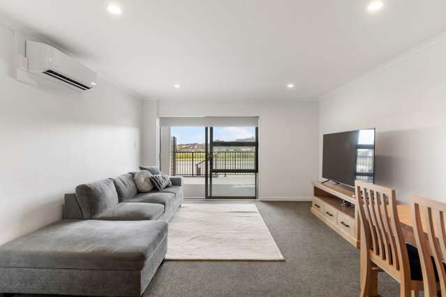 103/26 Shortfin Place Flat Bush_1