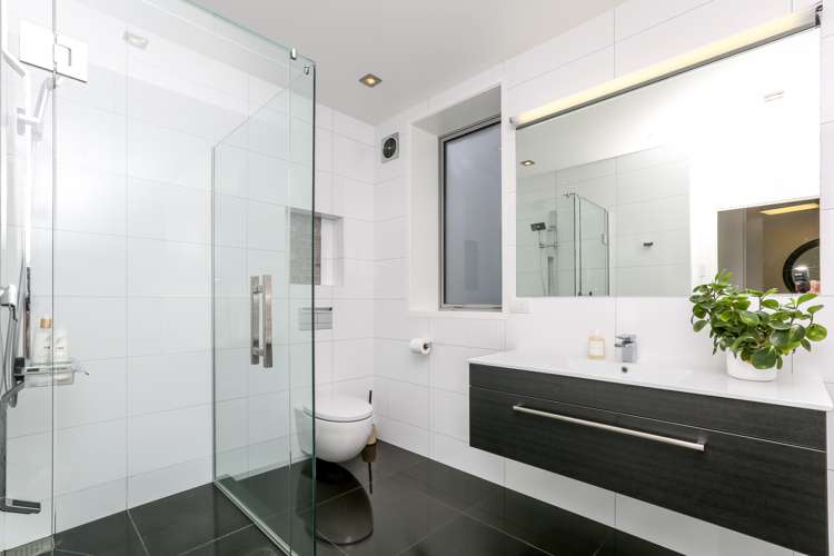 118 Pendarves Street New Plymouth Central_16