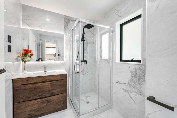 8/50 Tiverton Road Avondale_11