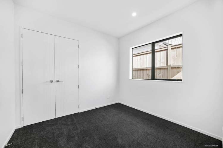 63 Drumbuoy Drive Flat Bush_12