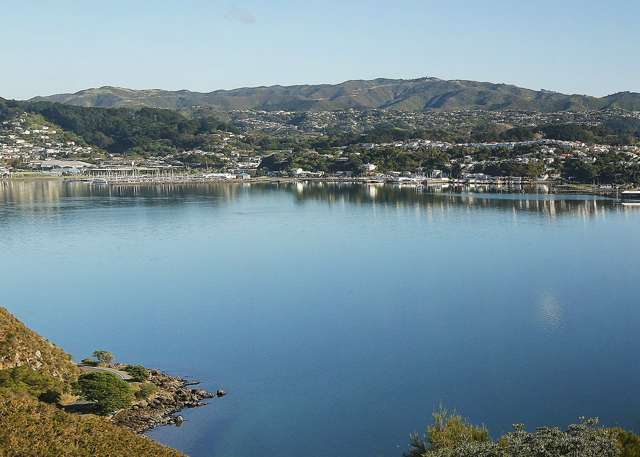 127 Akaroa Drive Maupuia_1