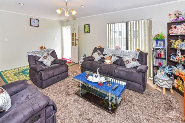 83 Palmers Road Clendon Park_4