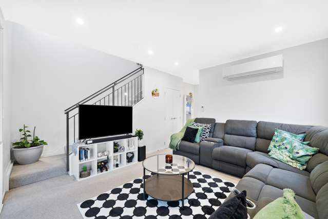 68 Matairangi Avenue Totara Heights_3