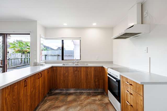 804A Oliphant Road Raureka_1