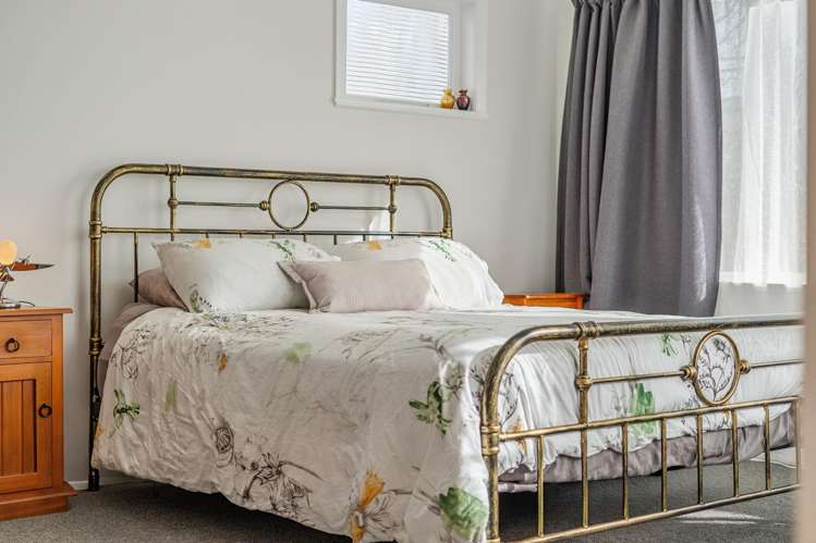 204 Waiwhetu Road Waterloo_12