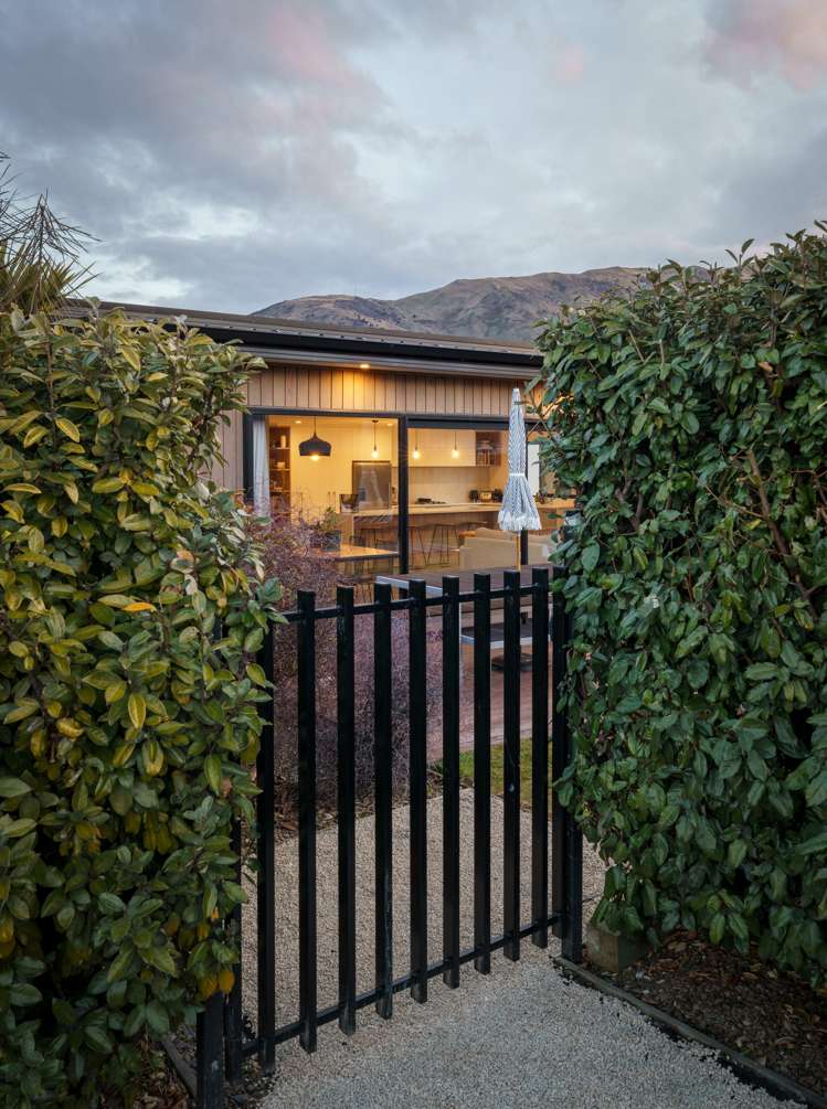 5 Hollywood Rise Wanaka_18