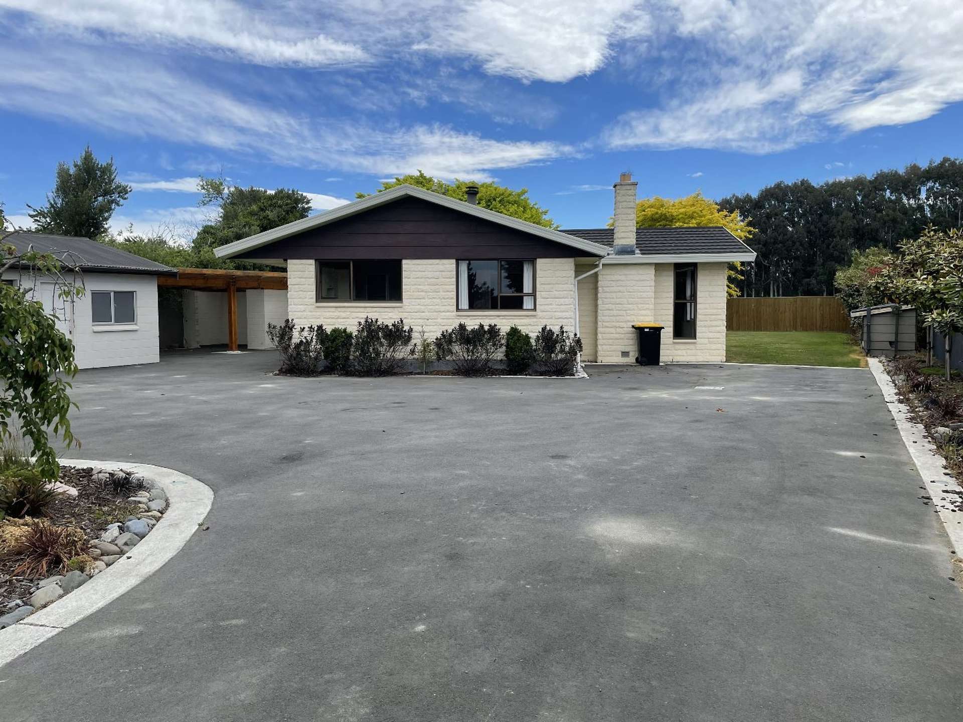 1409 Main North Road Waikuku_0
