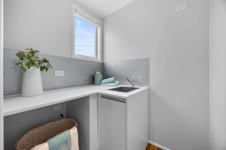 4 Dunstall Place Mangere Bridge_11