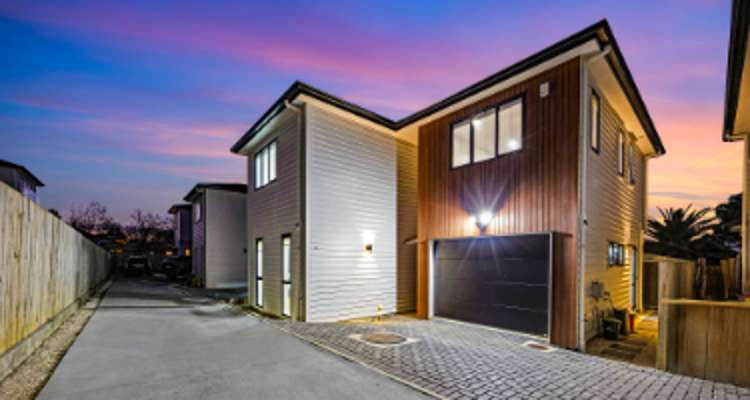 143b Seabrook Avenue_0