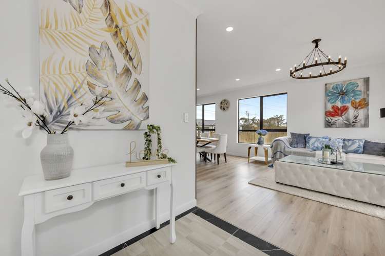 2a Ballyalton Crescent Flat Bush_10
