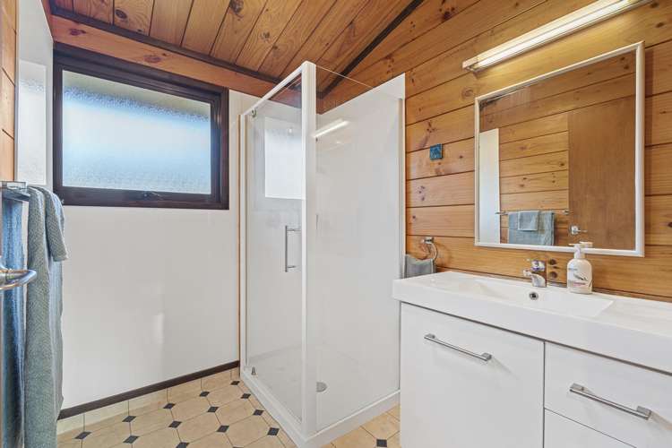 116 Wairau Road Oakura_15