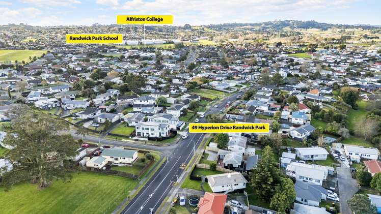 49 Hyperion Drive Randwick Park_18