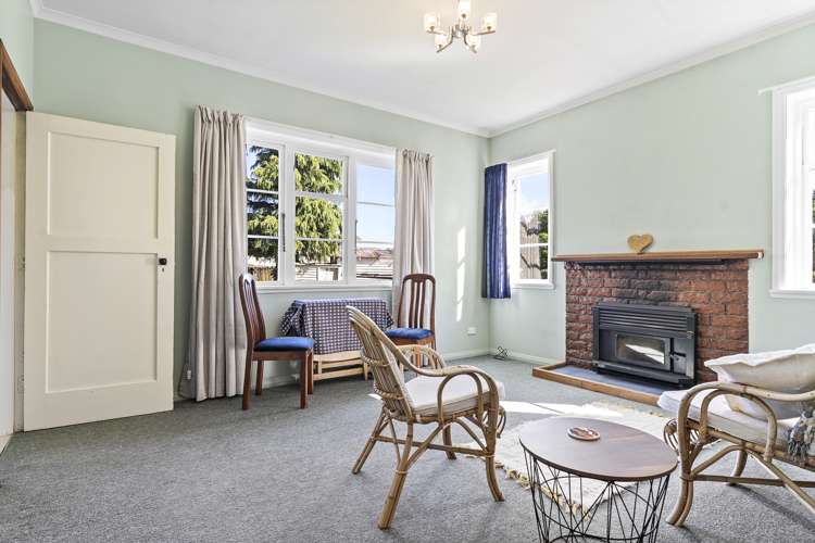 39 Masters Crescent Masterton_6