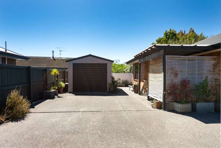 3 Toki Way Redwoodtown_10
