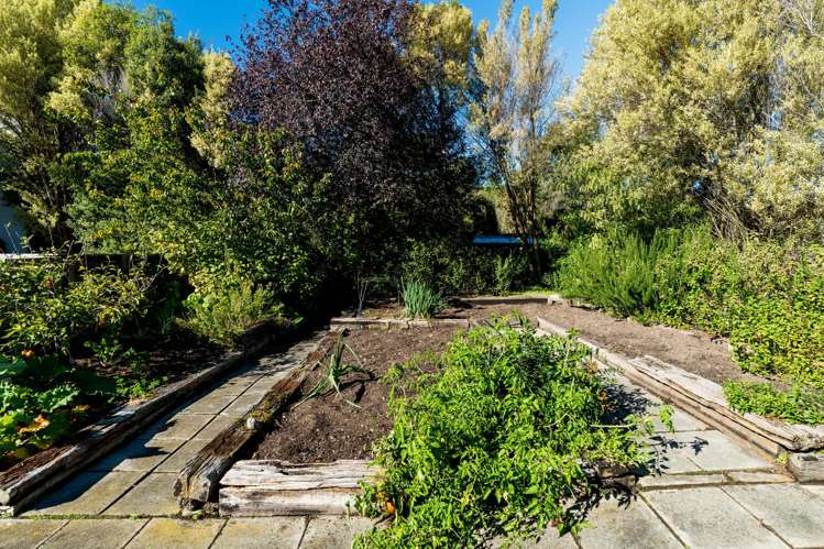 6 Riccarton Road East East Taieri_32