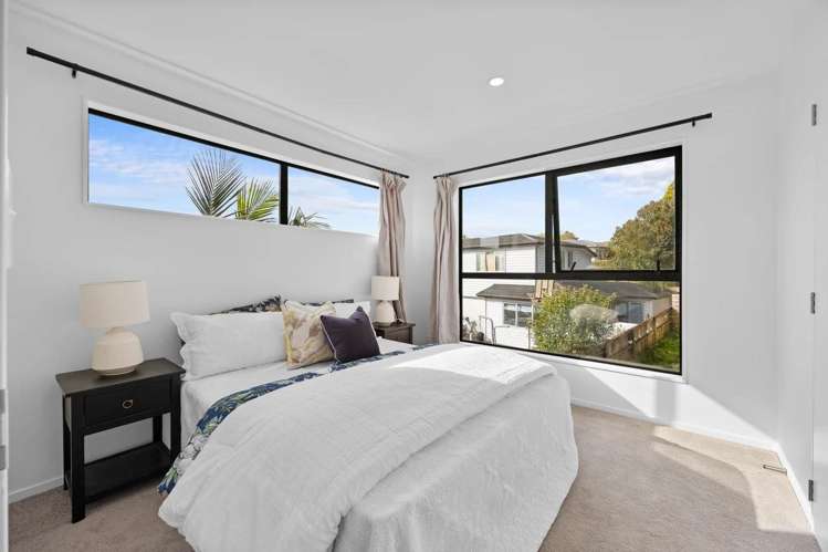 3/233 Great North Road Henderson_14