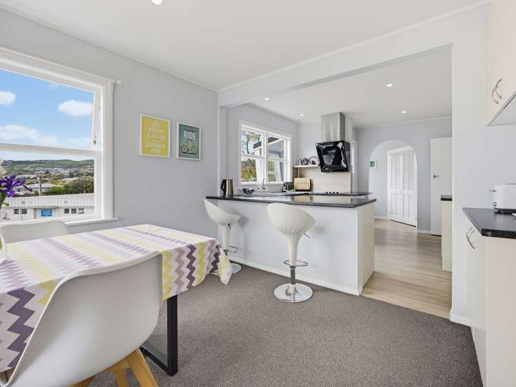 2 Magdalen Street Tawa_6