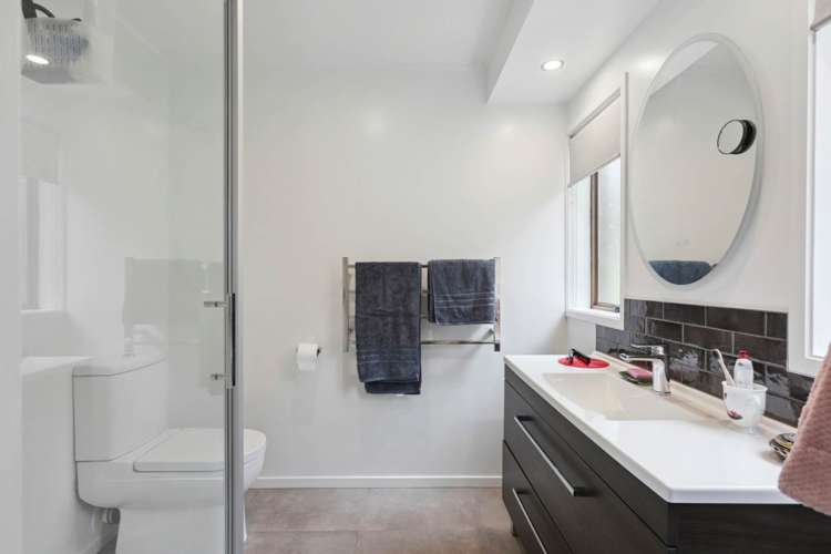 9 Tanoa Place Glendene_10