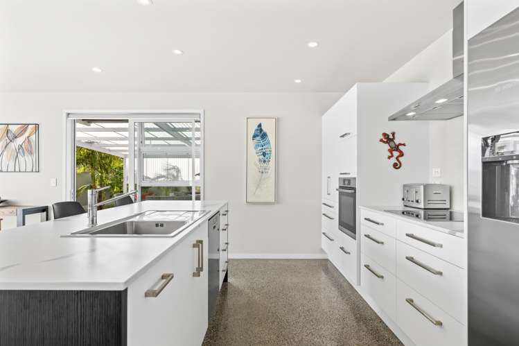 12 Waitemata Drive One Tree Point_12