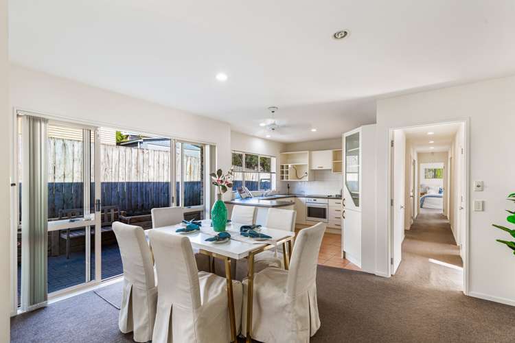 8b Kinross Street Blockhouse Bay_6