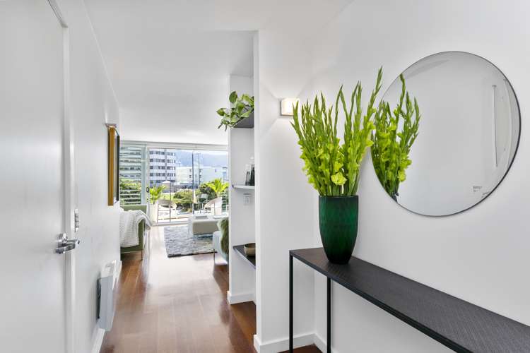 11/74 Oriental Parade Oriental Bay_5