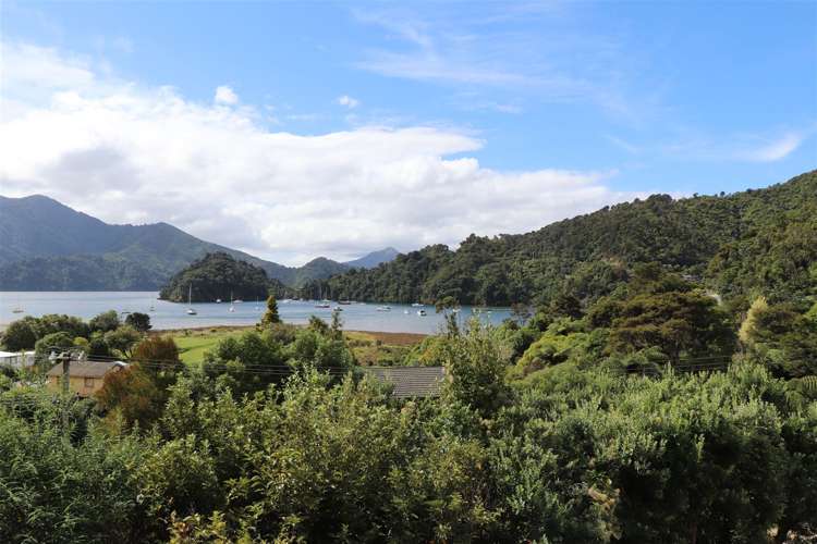 2334 Queen Charlotte Drive Anakiwa and Surrounds_20