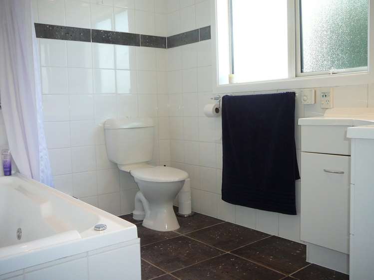 128 Hazlett Street Clyde_10