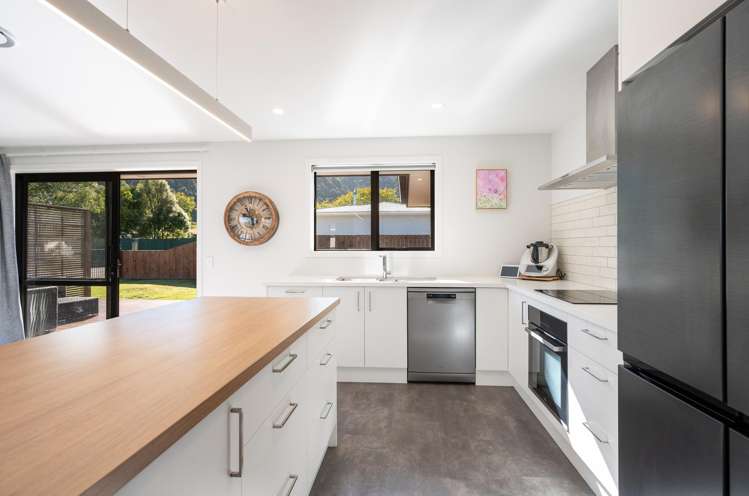 16 Rata Avenue Tapawera_6