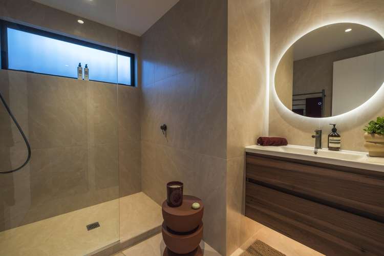 15 Causeway Road Ostend_25