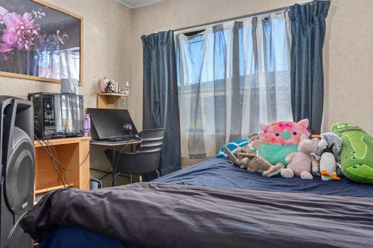 13B Paul St_5