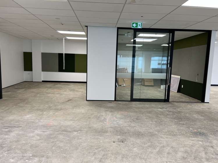 Level 4/139 Carlton Gore Road_0