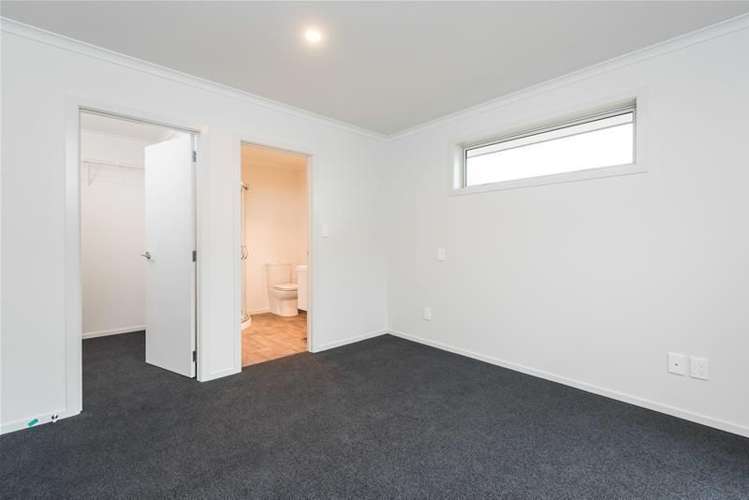 165 Ballintoy Park Drive Welcome Bay_11