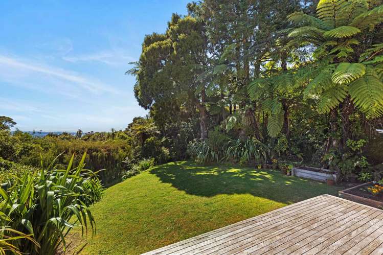 2 Tawari Road Henderson Valley_28