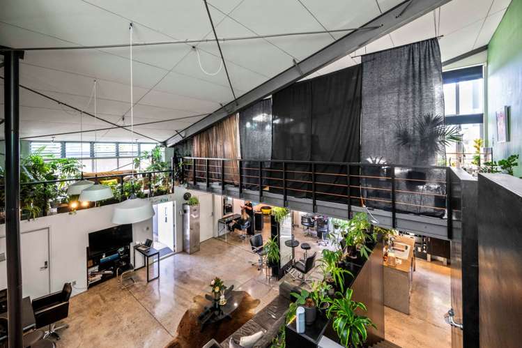 Unit 1/2 Gordon Road Morningside_6