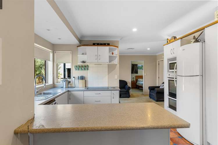 123 Travers Road_2