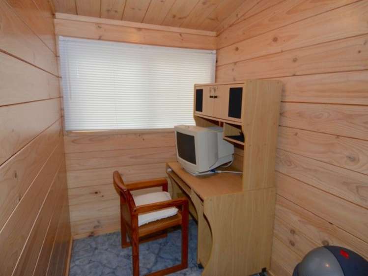 8 Ajax Head Pauanui_10