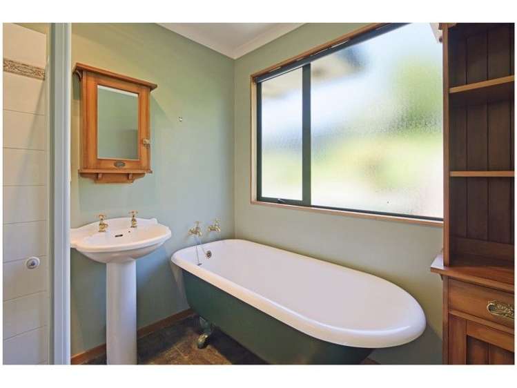 24 Matipo Terrace Toi Toi_9