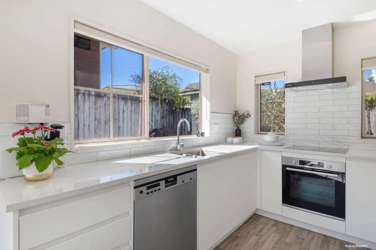 41b Tirimoana Road Te Atatu South_9