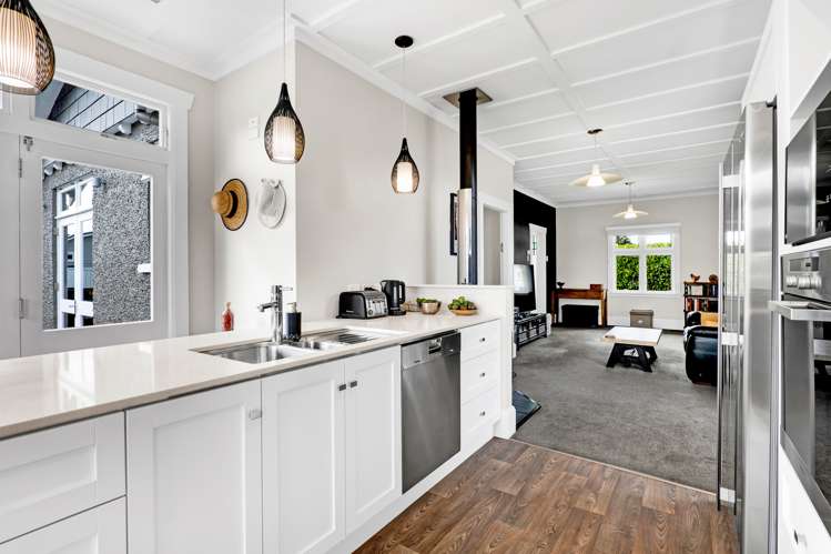 30 Wallace Place Westown_14