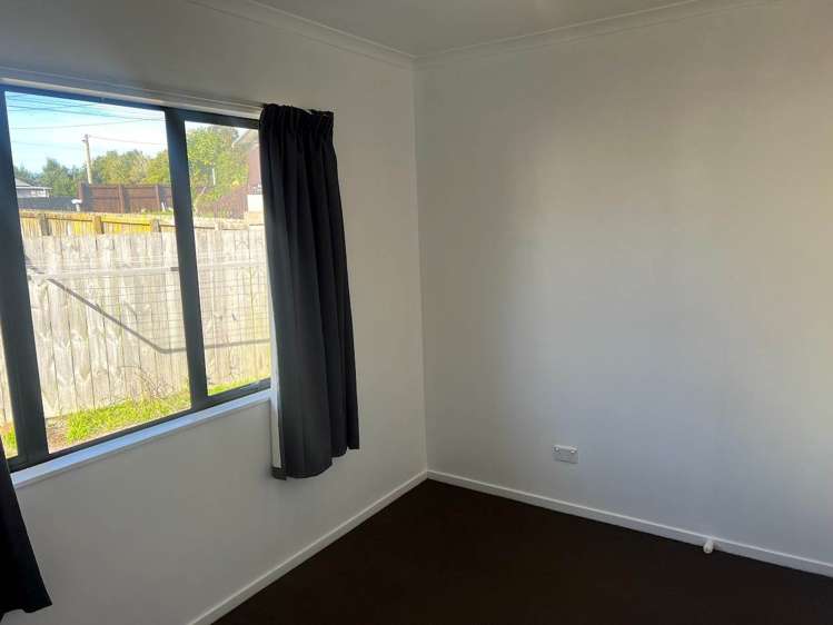 3A Barrys Road Glendene_6