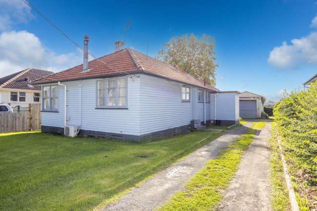Spacious Family Living in Prime Huntly Spot