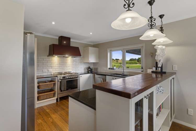 20 Paul Faith Lane Te Horo_8