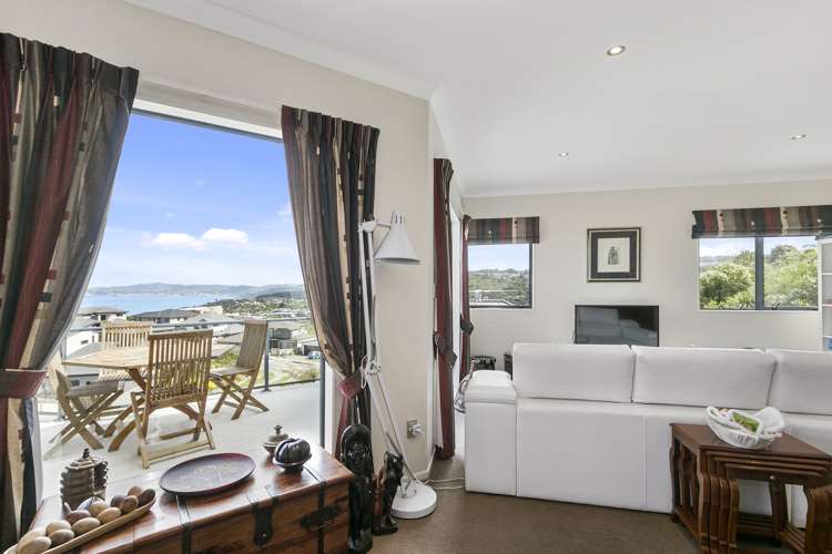 86 Cypress Drive Maungaraki_4