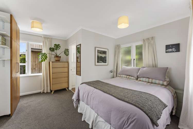 25 Singers Road Korokoro_10