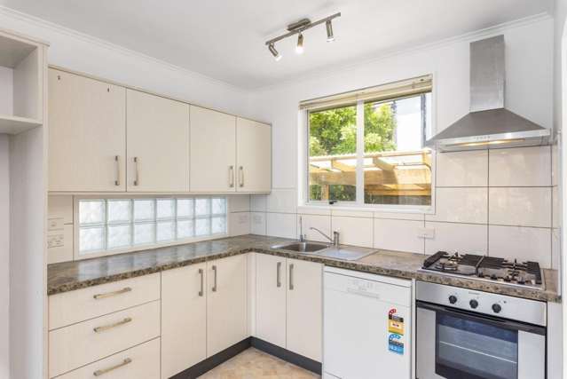 8 Mamaku Street 10587_1