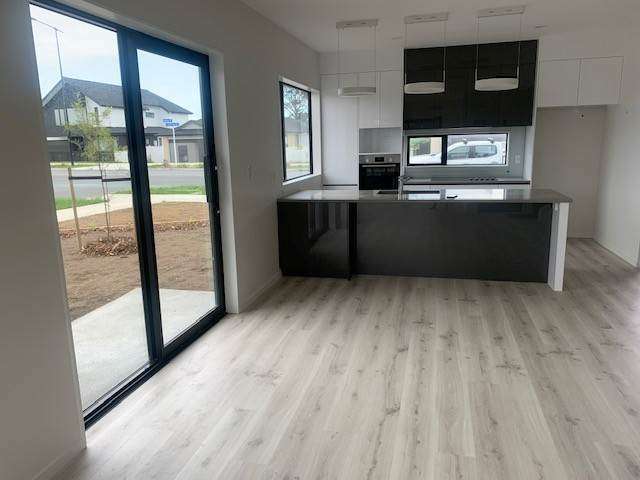 Spacious 4 Bedroom Home - Pet Friendly