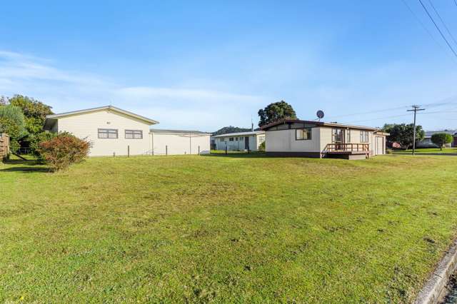 300 Linton Crescent Whangamata_1